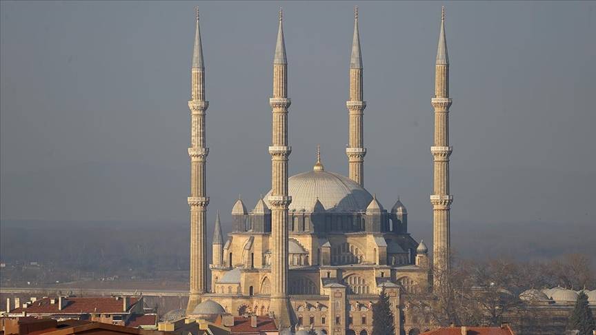 Mimar Sinan’ın ustalık eseri Selimiye Camii’nde tartışma: Kubbe süslemeleri silinecek mi? 6